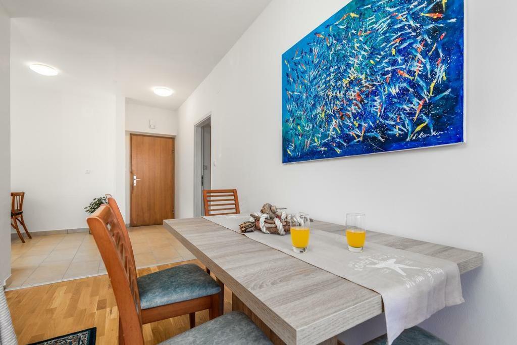 Apartment Roza, Sea View, Free Parking Icici Exterior photo